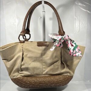 Elegant Tan and Brown Women's Tote Bag